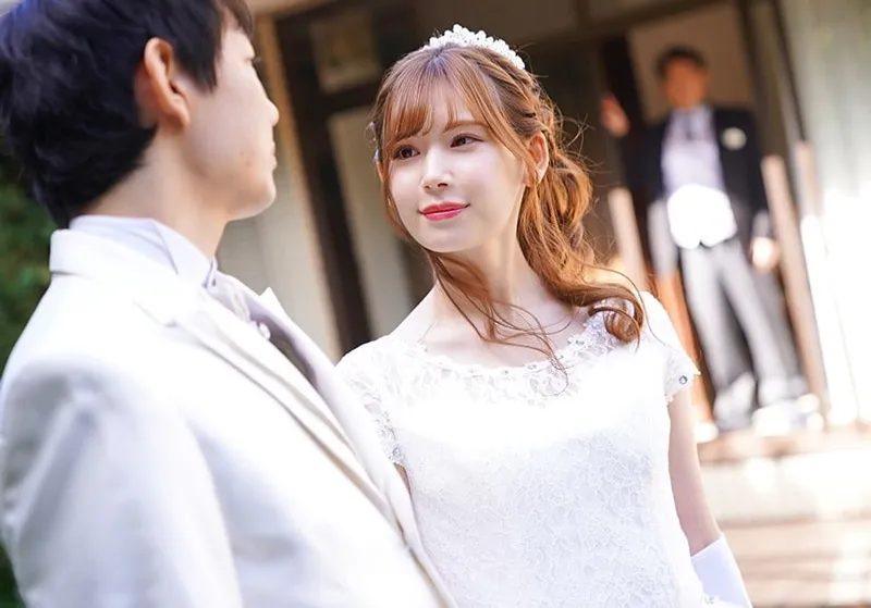 Bố ông xã xoạc vợ của con trai ngay sau lễ cưới của con trai