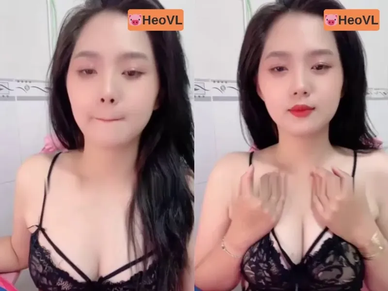 Tình nhân răng khểnh khoe dương vật tròn trắng