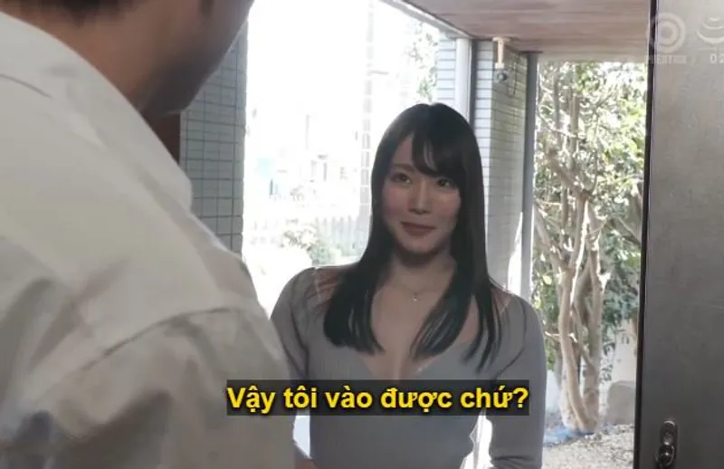 Người đàn ông giàu có bên cạnh bị cô em hàng xóm xinh đẹp, đã có chồng mới dọn về, chủ động dụ dỗ quan hệ tình dục.